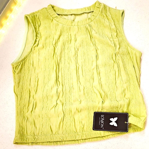 Tops - Lovvon Lime Green Sleeveless Top